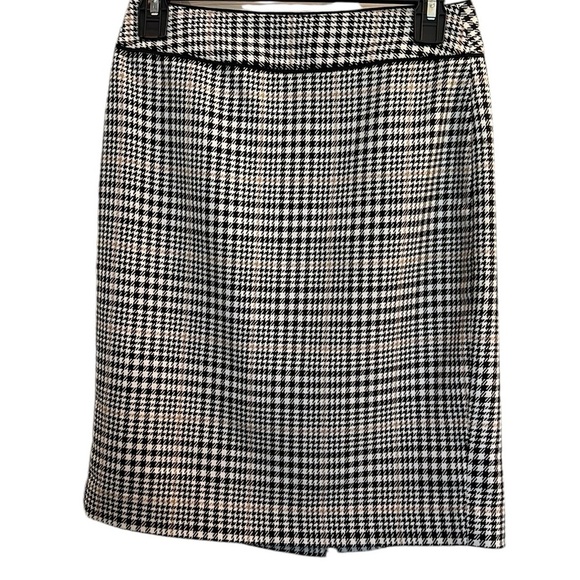 Banana Republic Lined Black Tan and Beige Mini Skirt with Slit and Zipper Size 0 - Picture 1 of 8